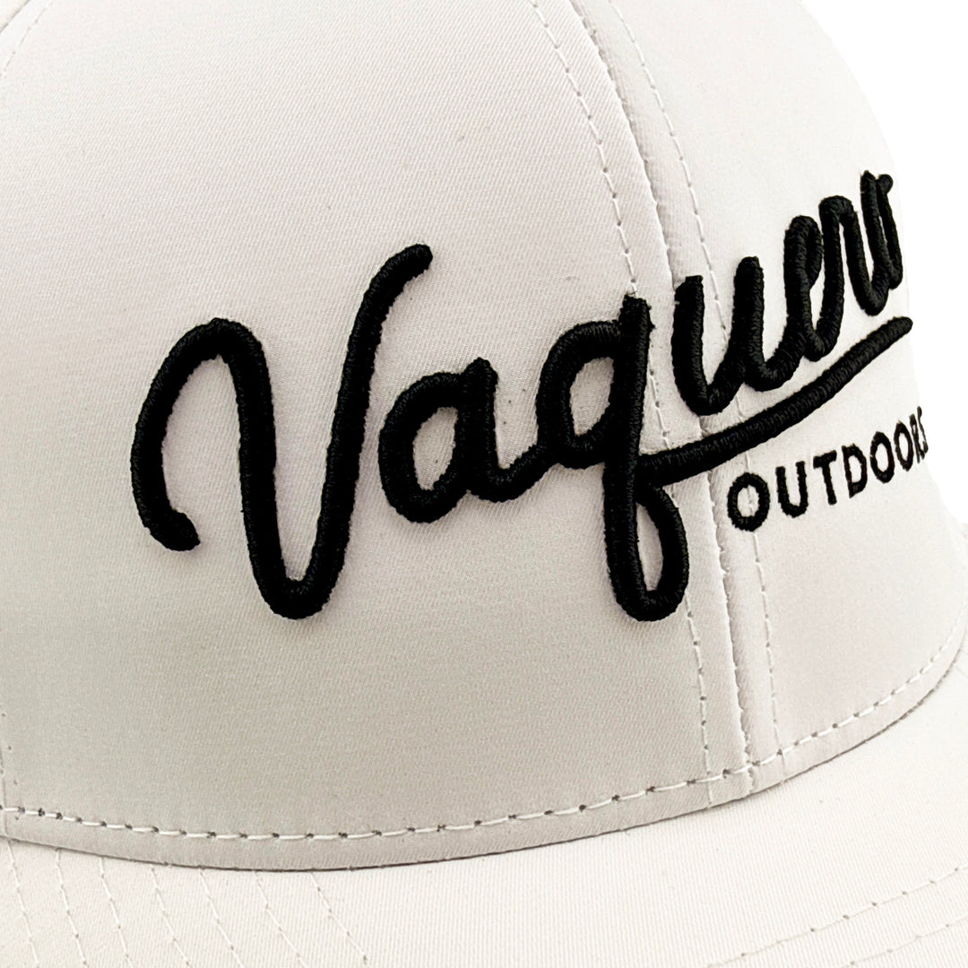 Vaquero Script Performance White